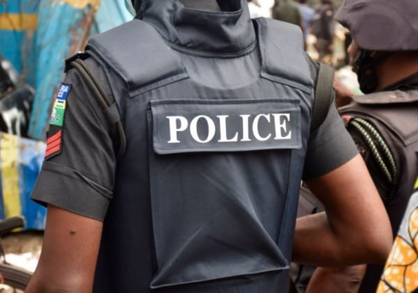 Man beheads 84-year-old in Ogun, die resisting arrest