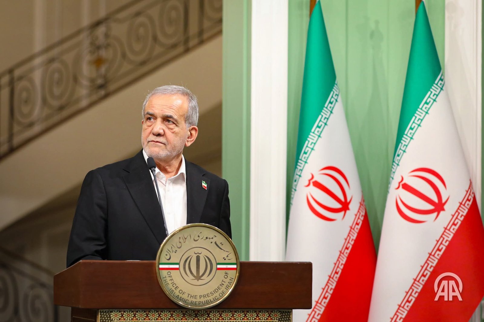 Nuclear materials evacuated before US strikes  – Iranian officials 